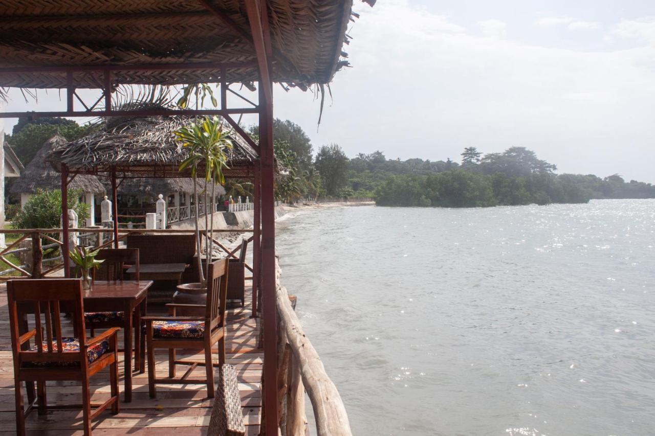 Sea View Beach Hotel Zanzibar Exterior photo