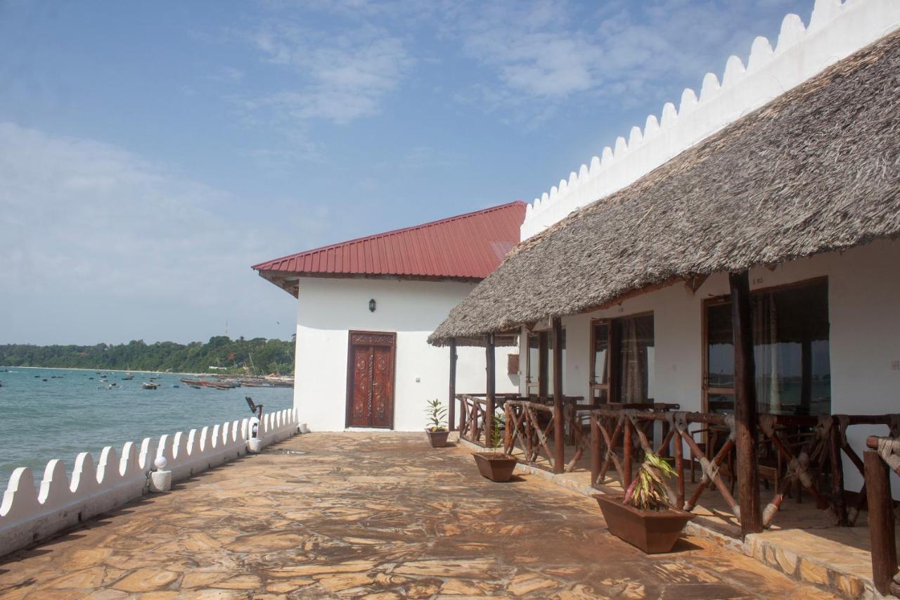 Sea View Beach Hotel Zanzibar Exterior photo
