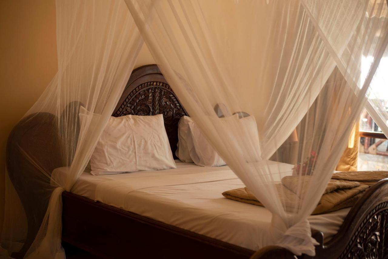Sea View Beach Hotel Zanzibar Exterior photo